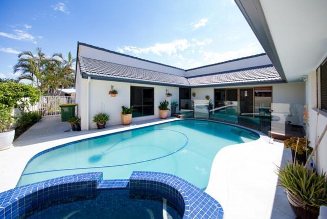 Mermaid Waters Duplex House Homestay